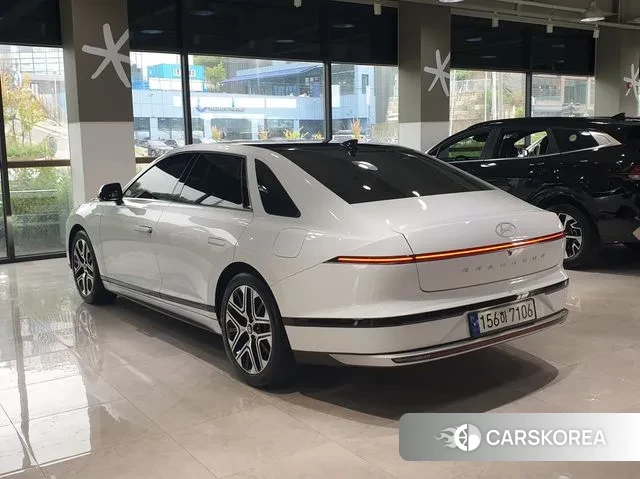 Hyundai Grandeur (GN7) id 3036896 из Кореи 12