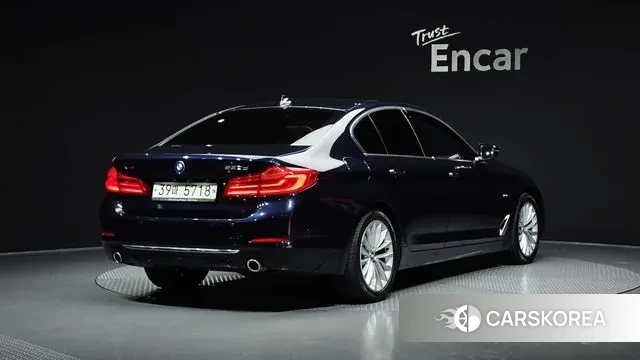 BMW 5 Series (G30) id 3489864 из Кореи 12