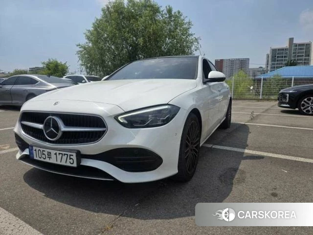 Mercedes-Benz C-Class W206 2024 Белый из Кореи, фото 2