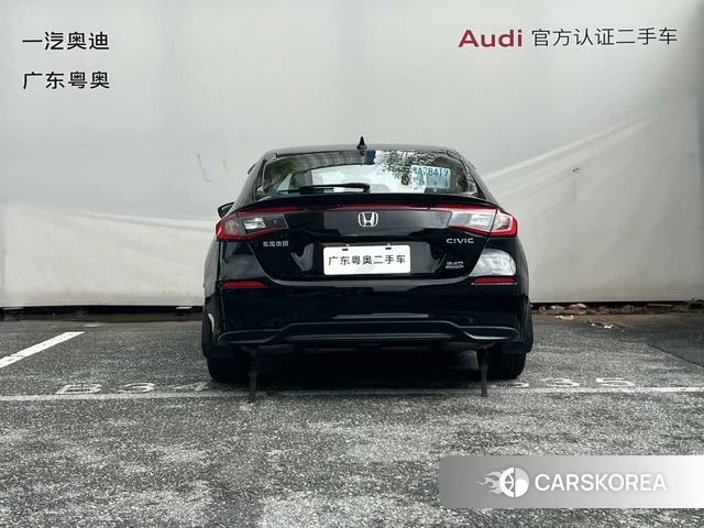 Honda Civic id 4263741 из Китая 8