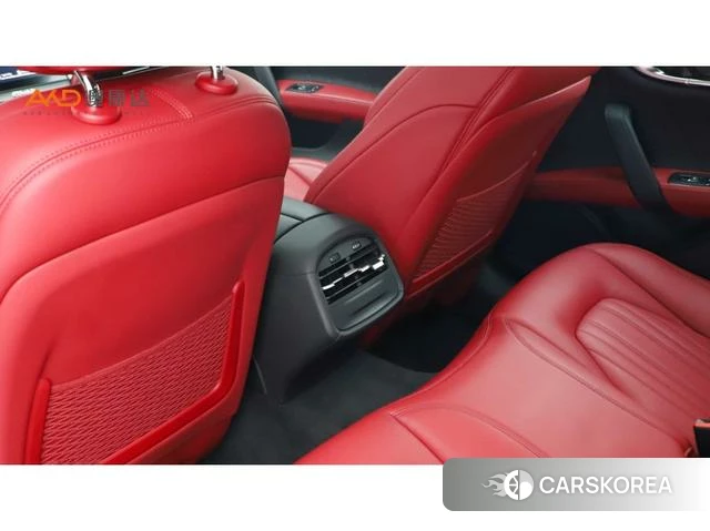 Maserati Ghibli 2020 Синий из Китая, фото 2