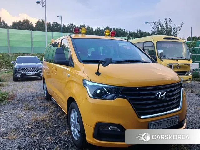 Hyundai The New Grand Starex 2019 Желтый из Кореи, фото 6