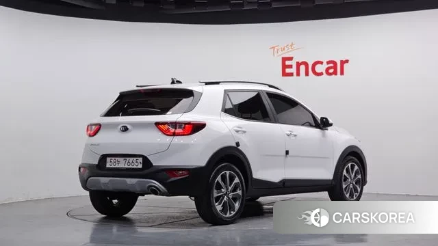 Kia Stonic id 3055531 из Кореи 12