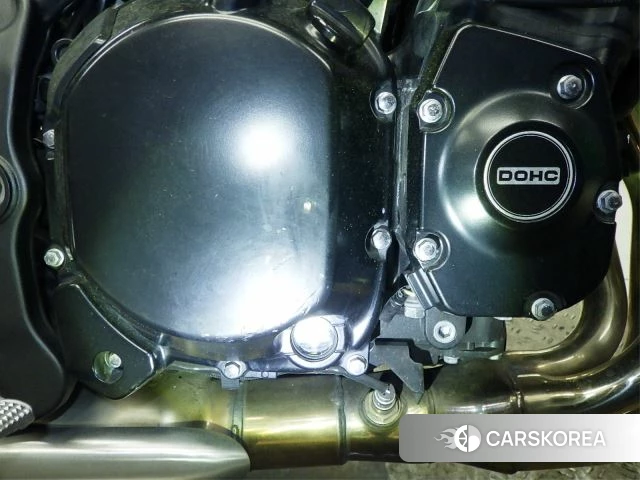 Engine photo
