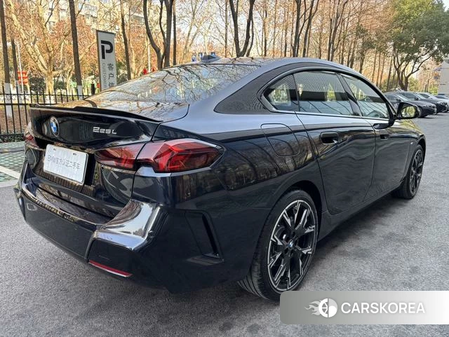 BMW 2 series 2025 Черный из Китая, фото 2