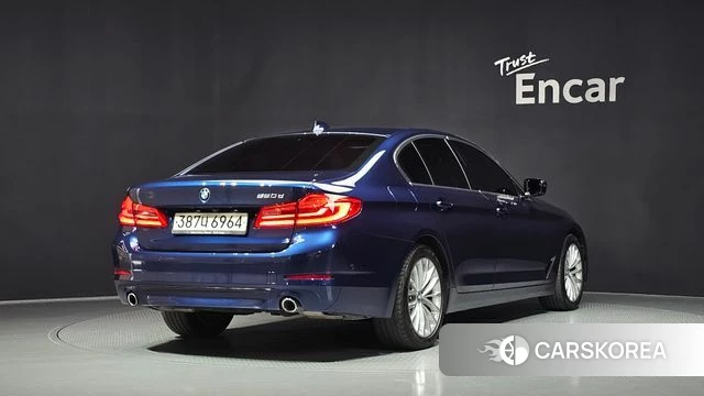 BMW 5 Series (G30) id 4542627 из Кореи 12