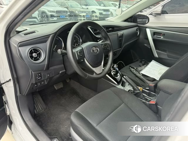 Toyota Corolla dual engine E+ 2022 Белый из Китая, фото 2