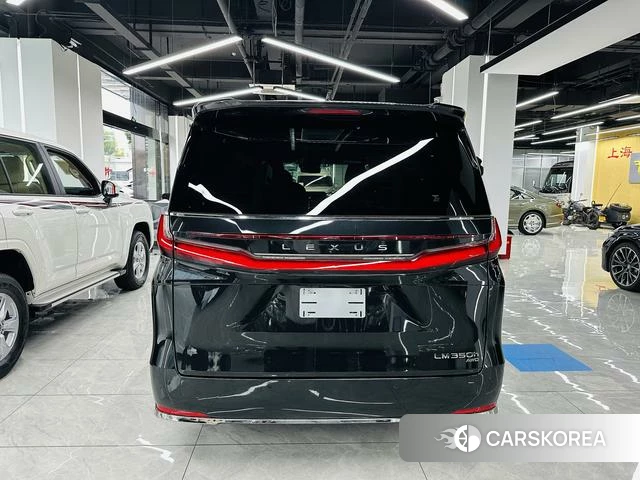 Lexus LM 2025 Черный из Китая, фото 2