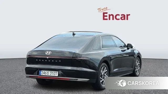 Hyundai Grandeur (GN7) id 3467555 из Кореи 12