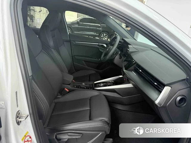 Audi A3 id 4335786 из Китая 12