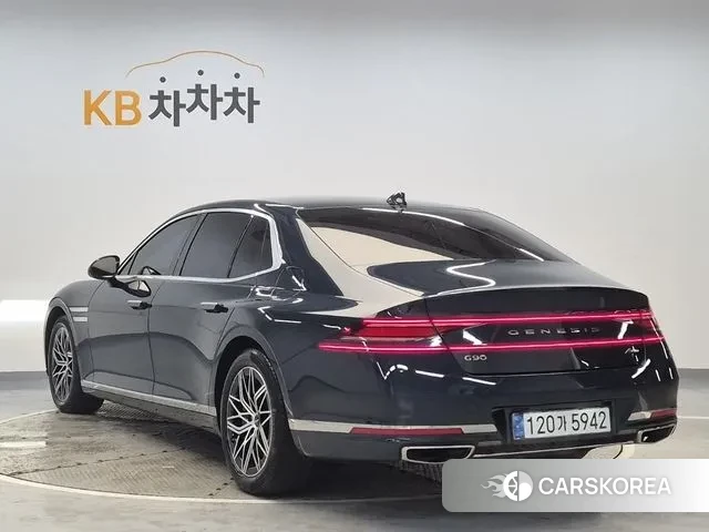 Genesis G90 (RS4) id 2930965 из Кореи 12