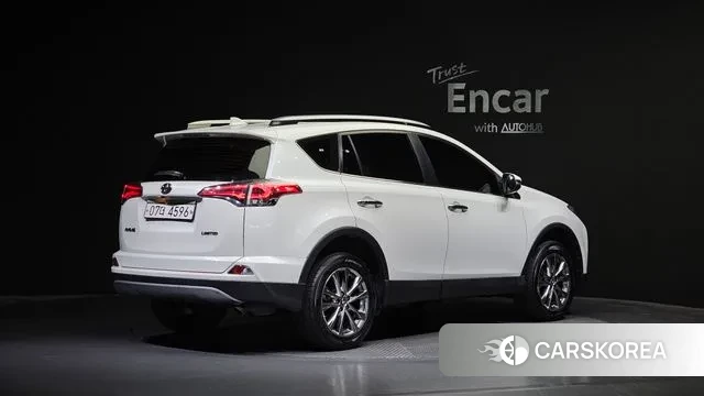 Toyota RAV4 id 3024655 из Кореи 12