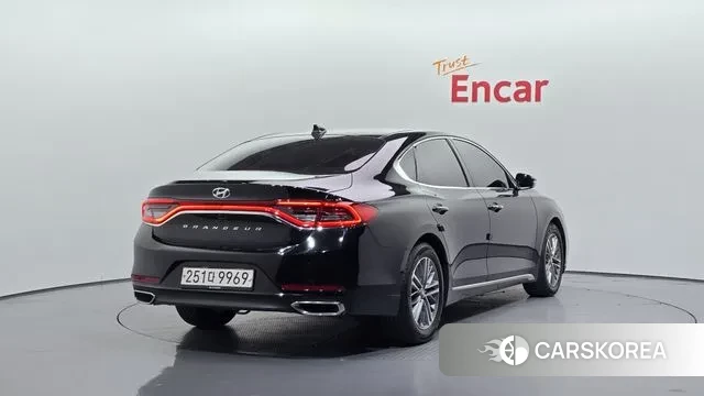 Hyundai Grandeur IG id 3385699 из Кореи 12
