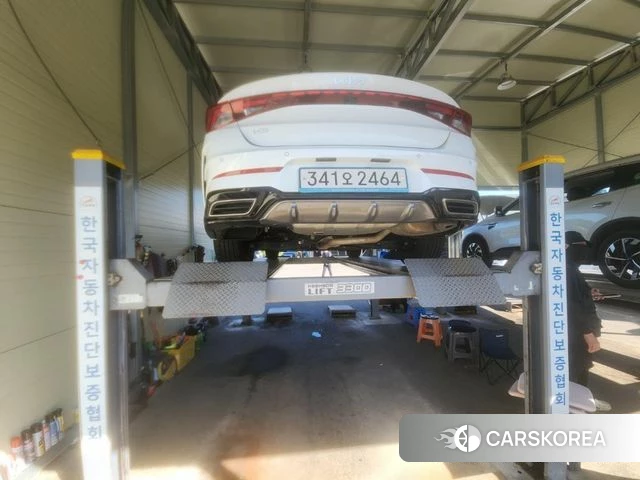 Kia K5 3rd generation 2022 Белый из Кореи, фото 2