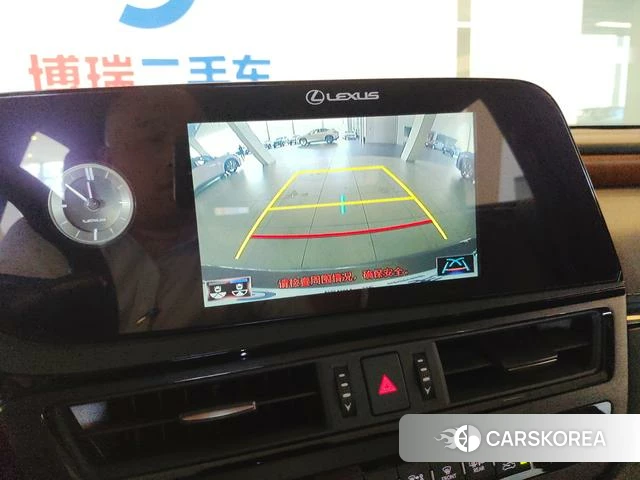Lexus ES id 4272615 из Китая 12