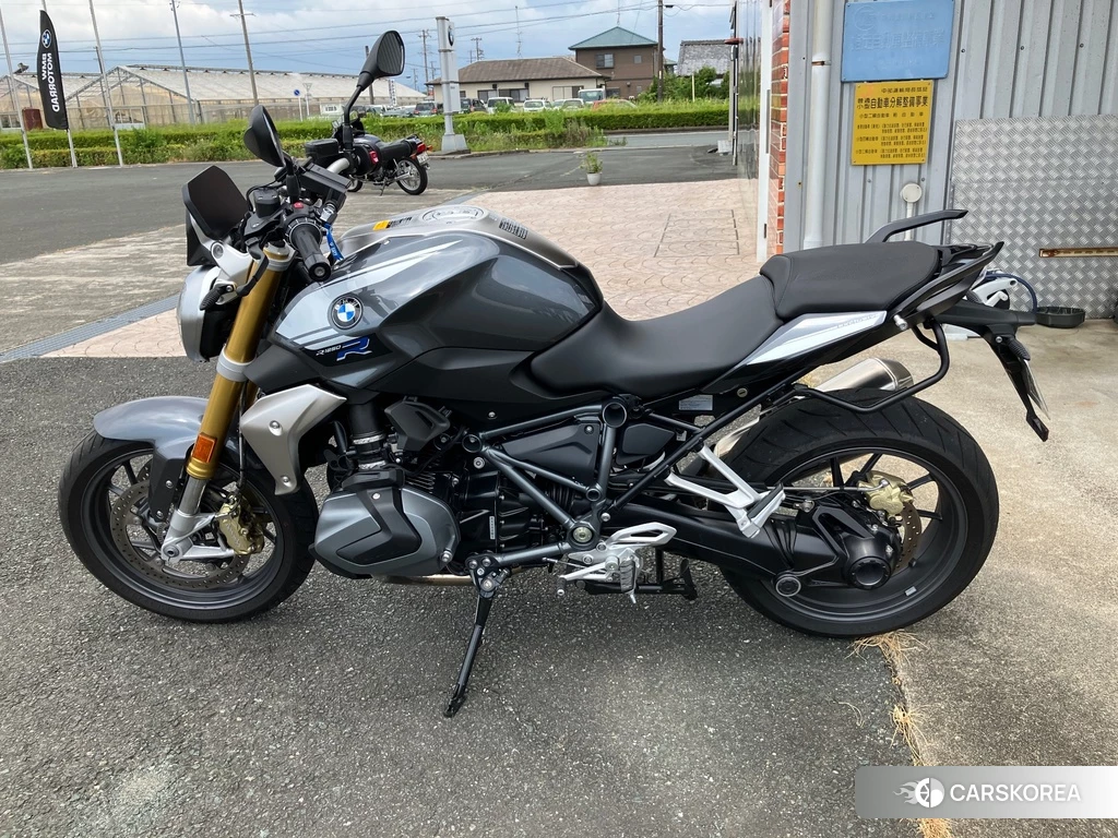 Проданный BMW R1250R 2022 из Японии, фото 2
