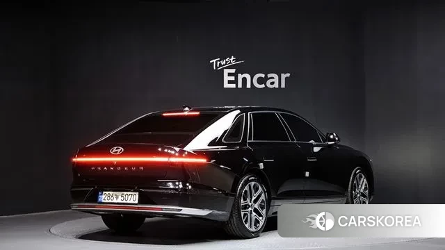 Hyundai Grandeur (GN7) id 3405291 из Кореи 12