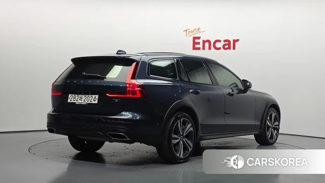 Volvo V60 Cross-Country 2nd Generation id 4496281 из Кореи 12