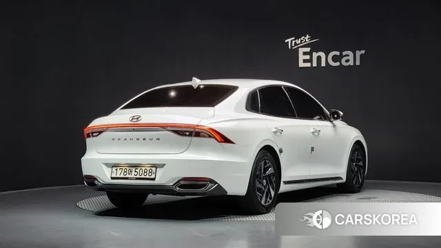 Hyundai The New Grandeur IG Hybrid id 3038613 из Кореи 12