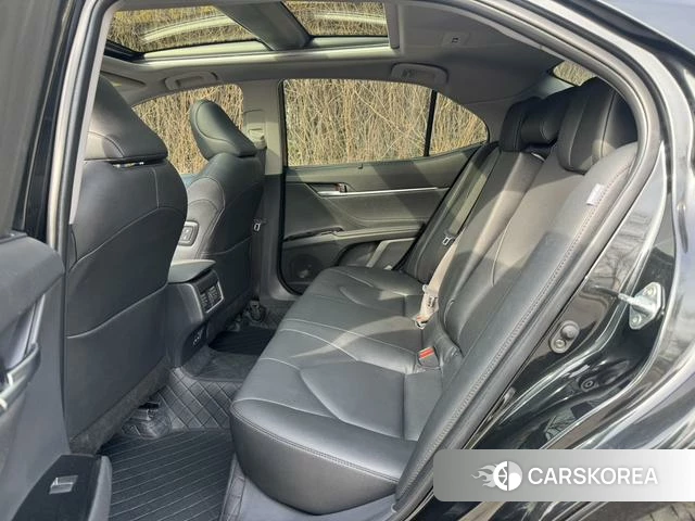 Toyota Camry 2024 Черный из Китая, фото 2
