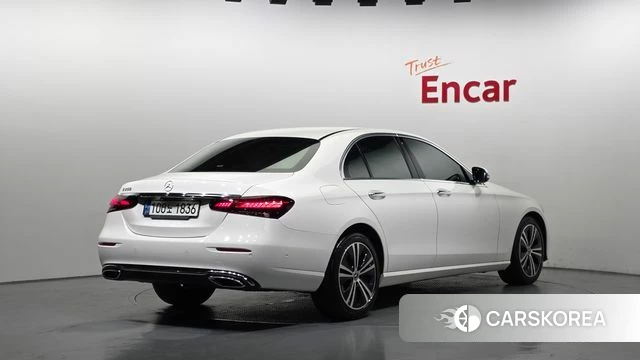 Mercedes-Benz E-Class W213 id 4784777 из Кореи 12