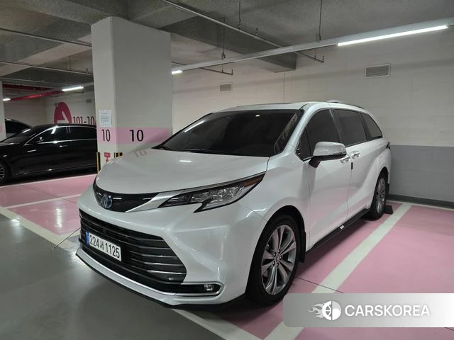 Toyota Sienna 4th Generation 2024 Белый из Кореи, фото 2