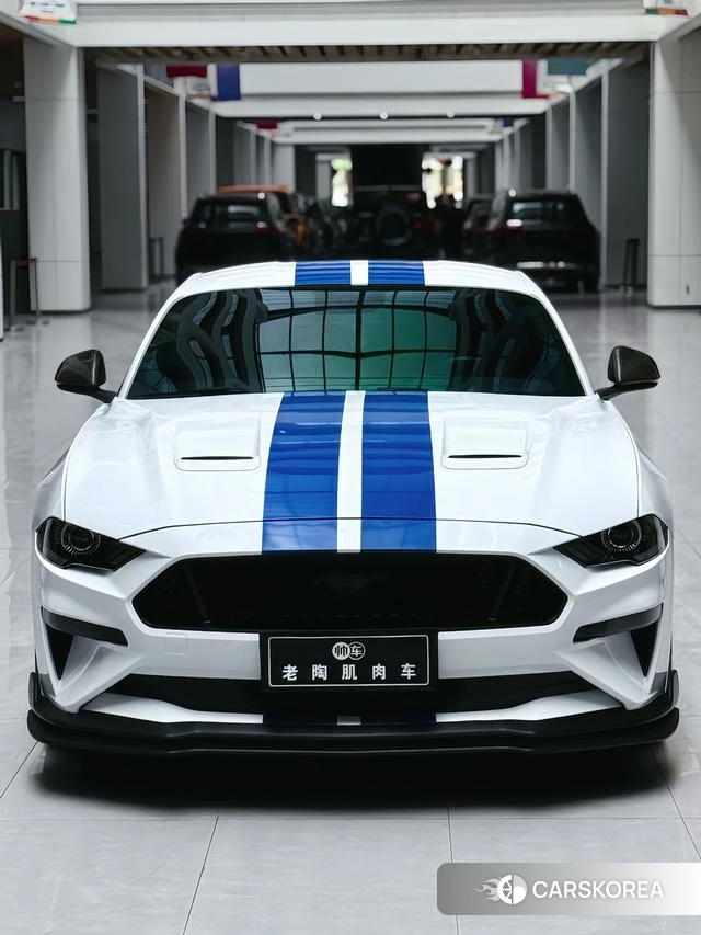 Ford Mustang 2019 Белый из Китая, фото 2