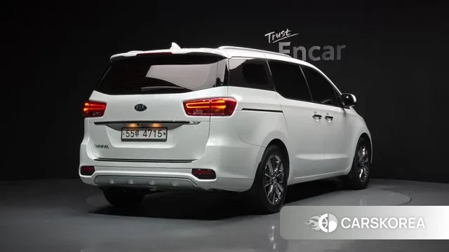 Kia The New Carnival id 3239251 из Кореи 12