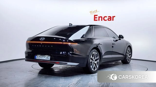 Hyundai Grandeur (GN7) id 3914981 из Кореи 12