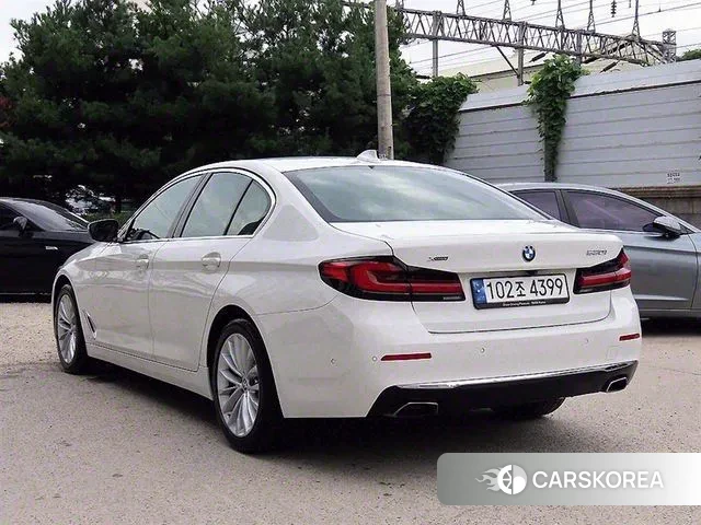 BMW 5 Series (G30) id 3187193 из Кореи 12