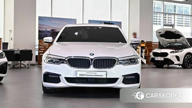 BMW 5 Series (G30) id 4770438 из Кореи 12
