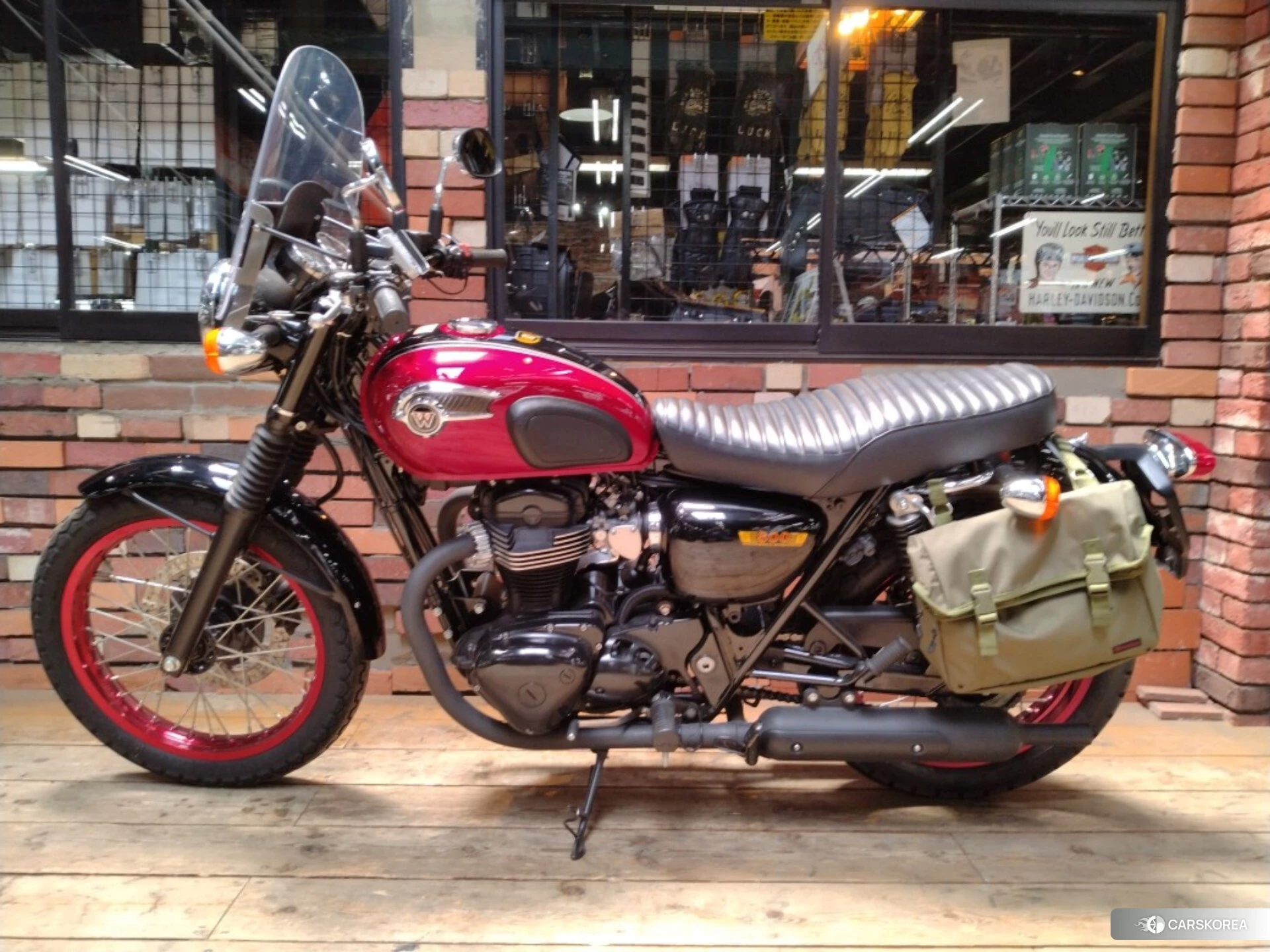 Kawasaki W800 SE 2013 из Японии, фото 2