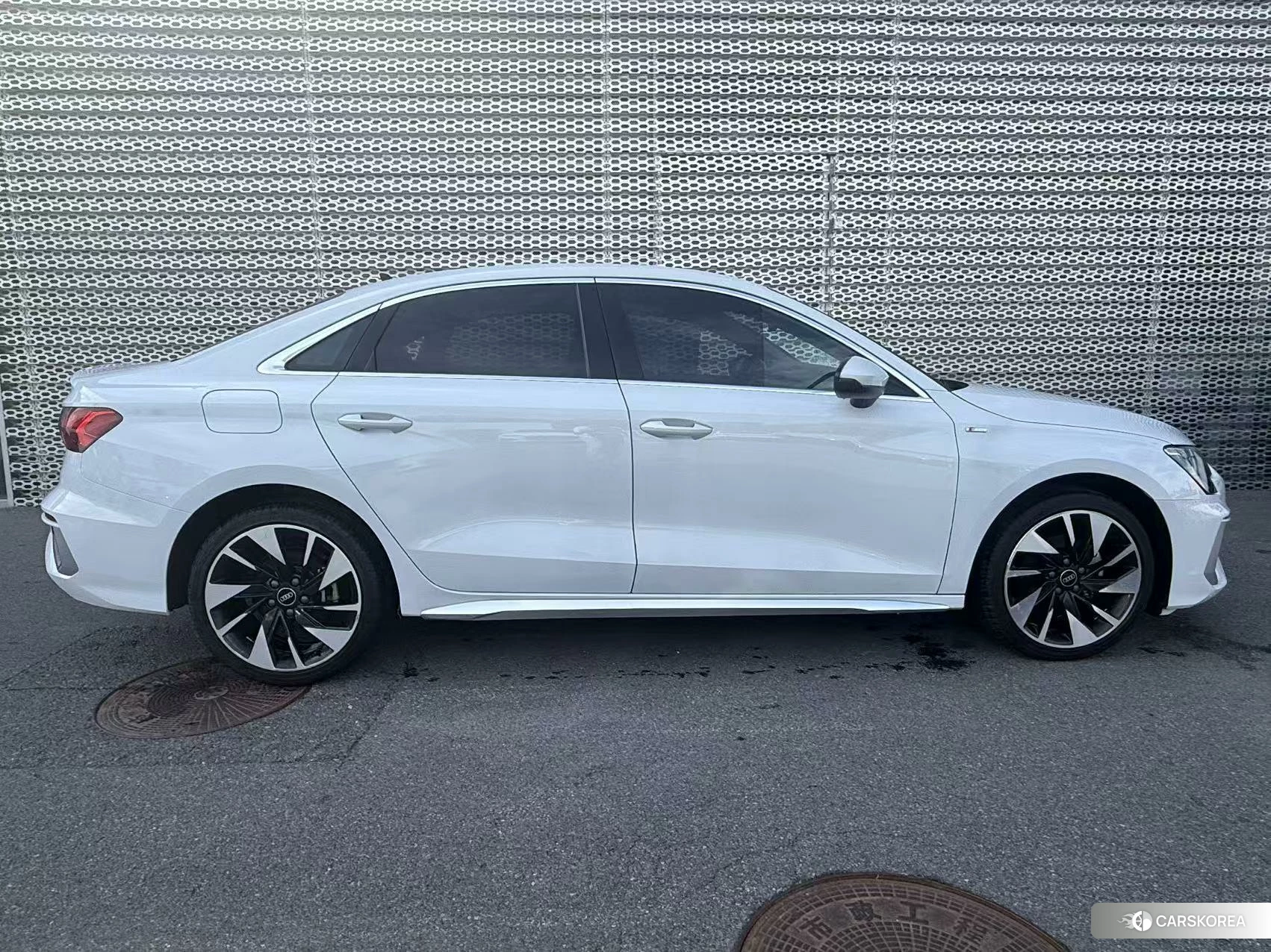 Audi A3 2023 Белый из Китая, фото 2