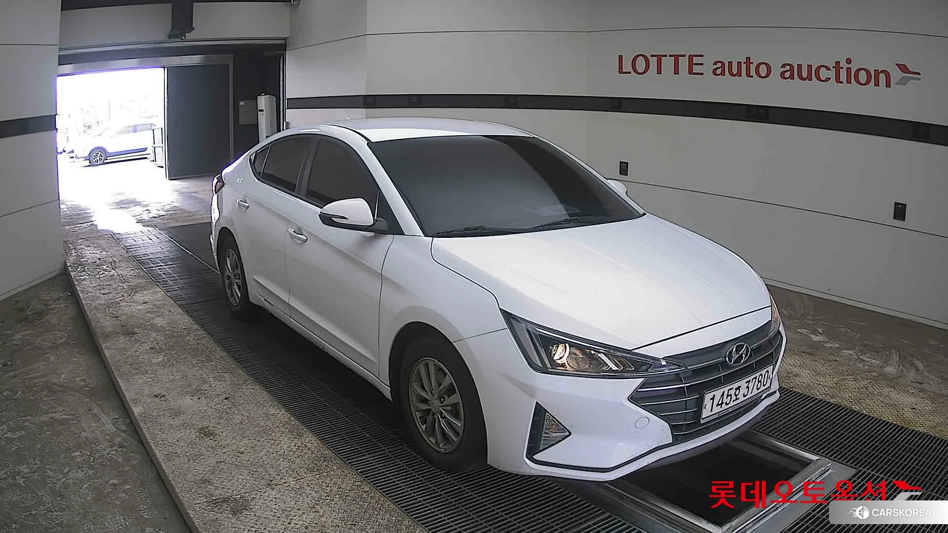 Hyundai Avante id 3875703 из Кореи 12