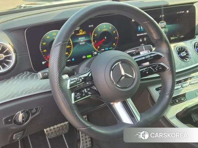 Mercedes-Benz E-Class W213 2021 Черный из Кореи, фото 2