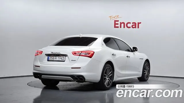 Maserati Ghibli id 2818942 из Кореи 12