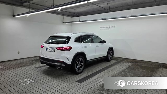Mercedes-Benz GLA - Class H247 2023 Белый из Кореи, фото 6
