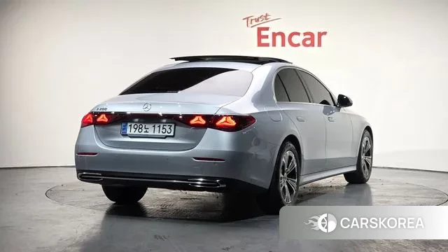 Mercedes-Benz E-Class W214 id 3580699 из Кореи 12