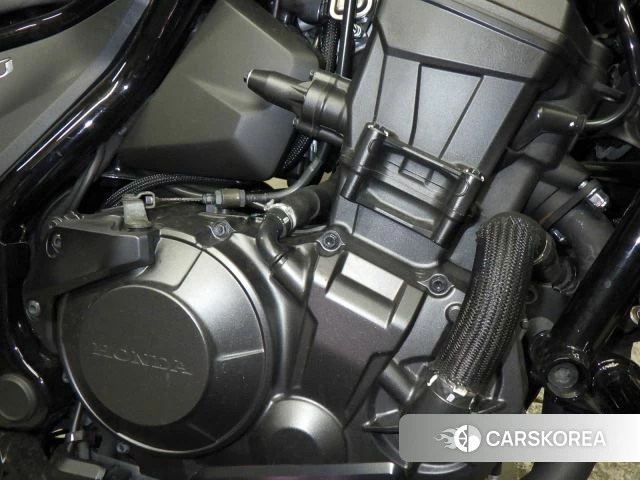 Engine photo