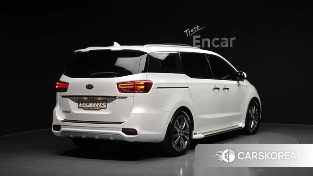 Kia The New Carnival id 3808383 из Кореи 12