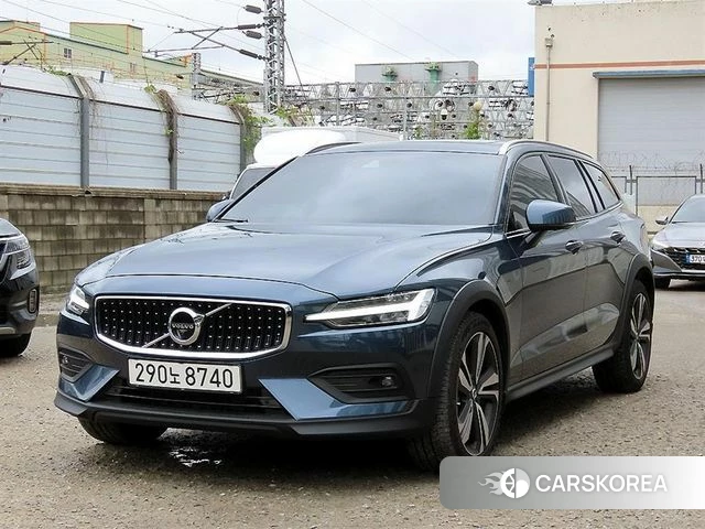 Volvo V60 Cross-Country 2nd Generation id 4393618 из Кореи 12