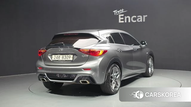 Infiniti Q30 id 3936741 из Кореи 12