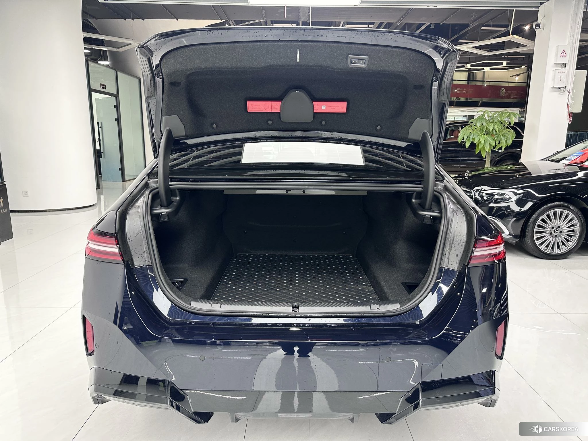 BMW 5 series id 4492794 из Китая 12