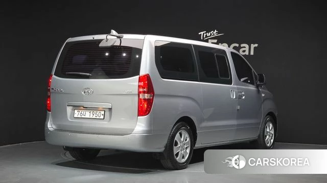 Hyundai The New Grand Starex id 3886574 из Кореи 12