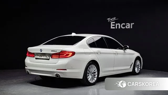 BMW 5 Series (G30) id 3626457 из Кореи 12