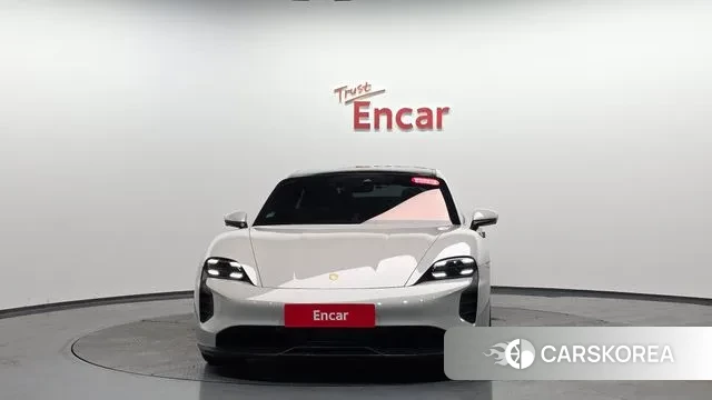 Porsche Taycan id 3533828 из Кореи 12