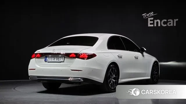 Mercedes-Benz E-Class W214 id 3763383 из Кореи 12