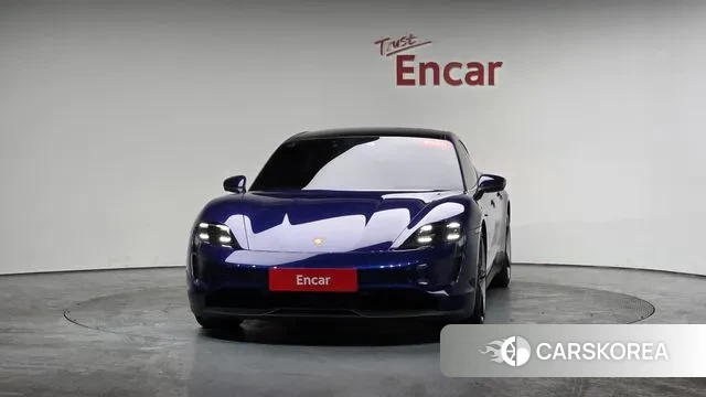 Porsche Taycan id 3645516 из Кореи 12