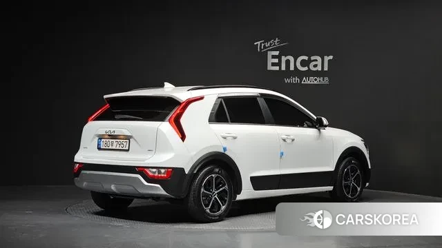 Kia Di Ol Nu Niro id 3701827 из Кореи 12