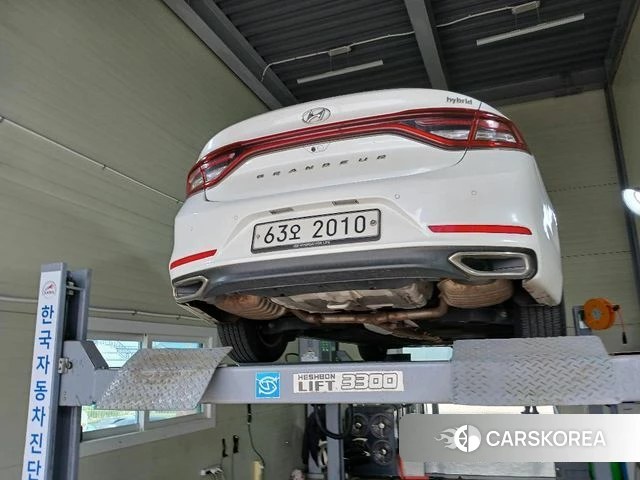 Hyundai Grandeur IG Hybrid 2019 Белый из Кореи, фото 2